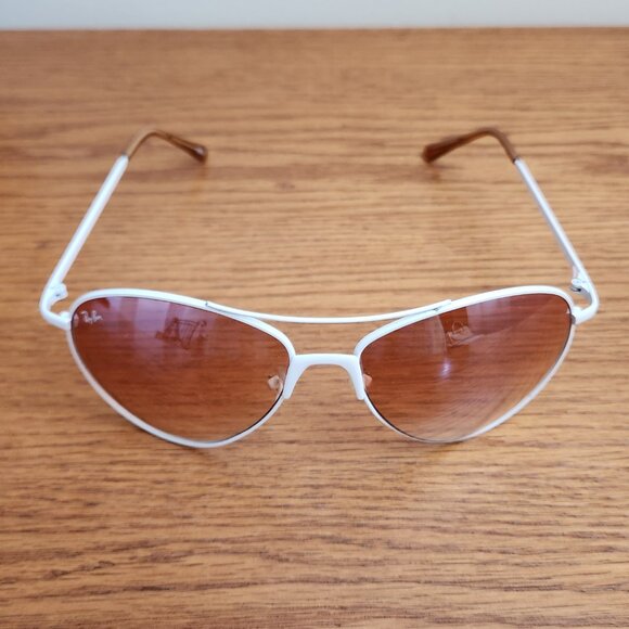 Ray-Ban Silver and Red Aviator Sunglasses - Picture 2 of 6